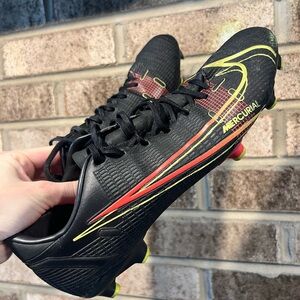 Nike Mercurial Vapor Black Soccer Cleats